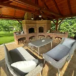 Aurum Holiday home *